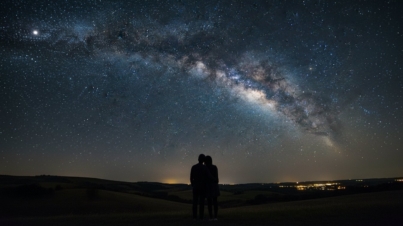 The Night Sky: Your Ultimate Beginner's Guide to Stargazing - Hero Image