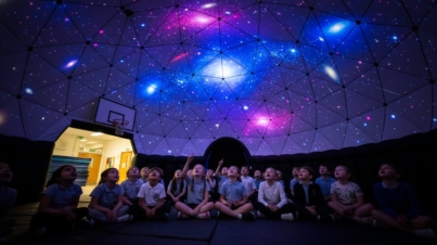 The Ultimate Guide to Booking a Planetarium Show for Schools in 2026 - Hero Image